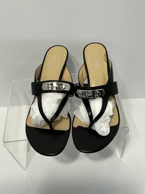 Coach Swagger kitten heel thong sandals black silver 8